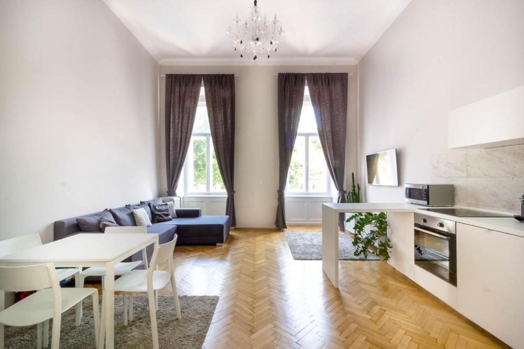 Luxury Lisbeth Apartman Budapest Будапешт Екстер'єр фото